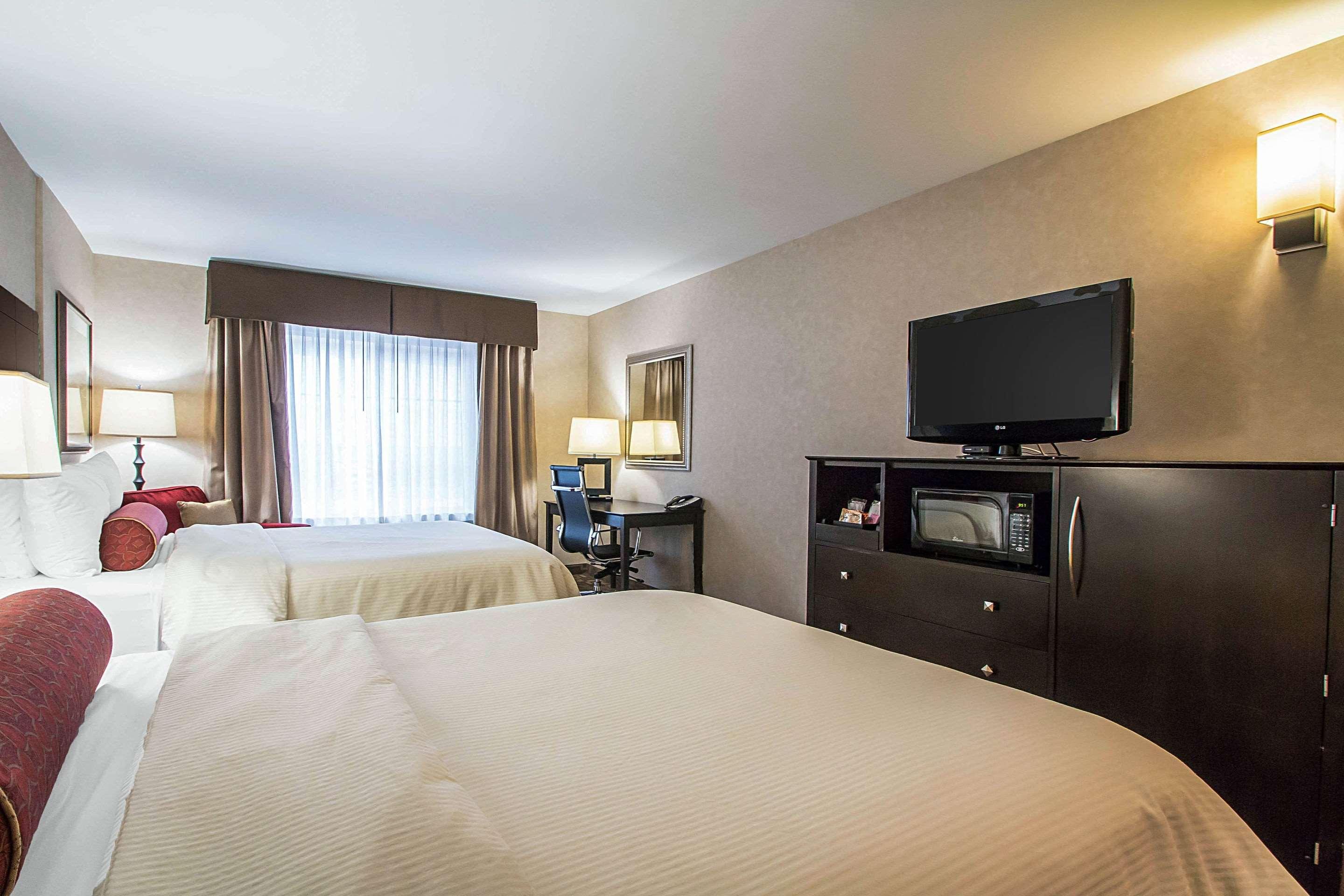 Clarion Inn Elmhurst - Oak Brook Near I-88, I-290, I-294 Εξωτερικό φωτογραφία