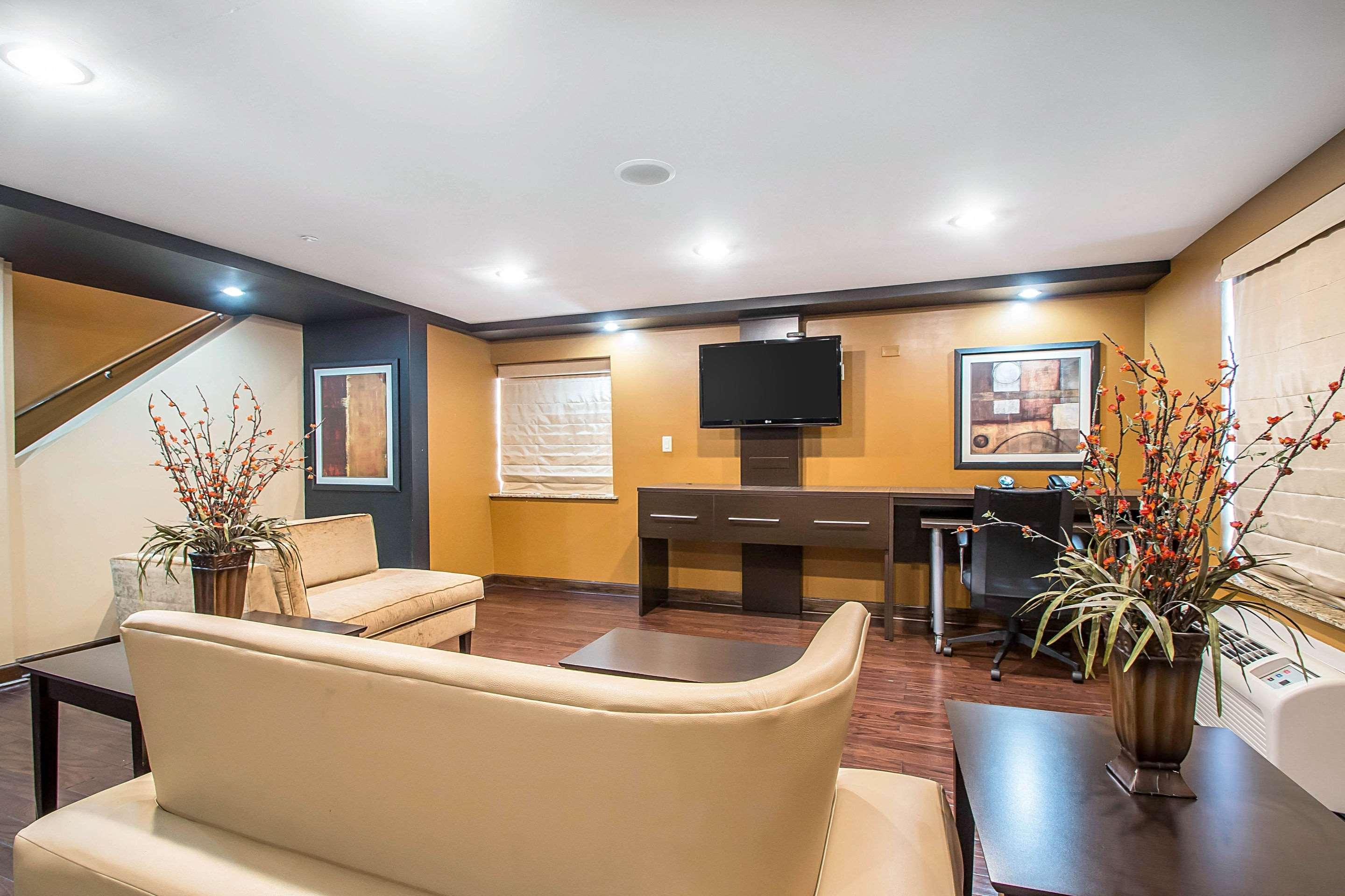 Clarion Inn Elmhurst - Oak Brook Near I-88, I-290, I-294 Εξωτερικό φωτογραφία