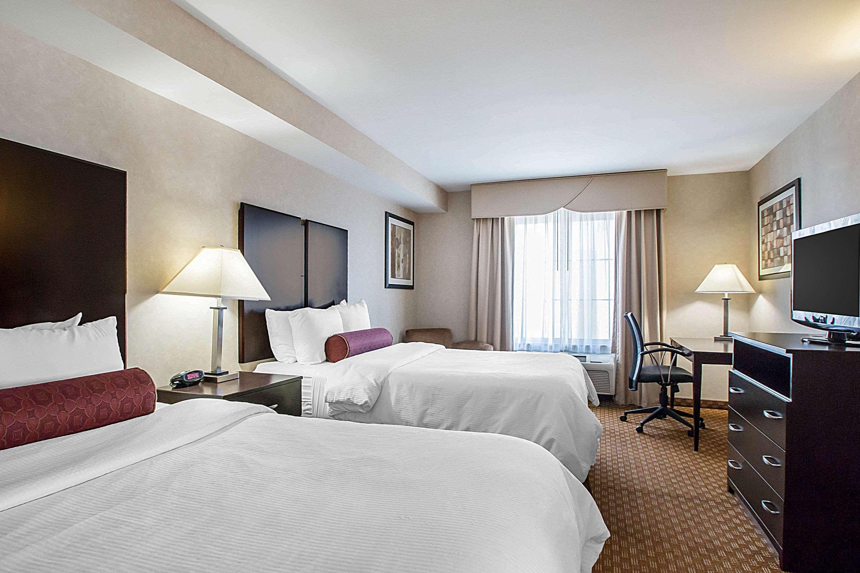 Clarion Inn Elmhurst - Oak Brook Near I-88, I-290, I-294 Εξωτερικό φωτογραφία