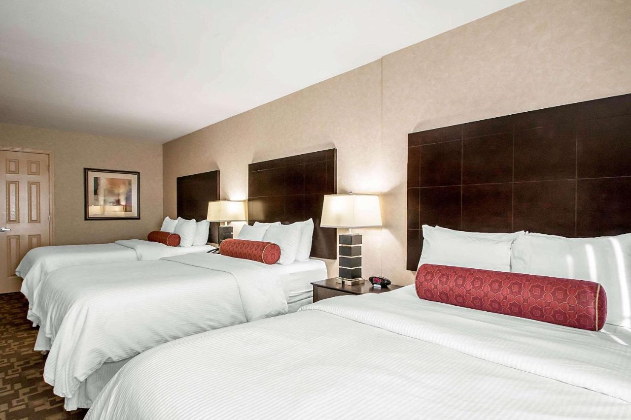 Clarion Inn Elmhurst - Oak Brook Near I-88, I-290, I-294 Εξωτερικό φωτογραφία